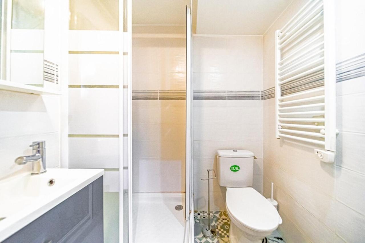Studio Dumas-Charmant 2 Pers-Metro Valmy Apartment Lyon Bagian luar foto