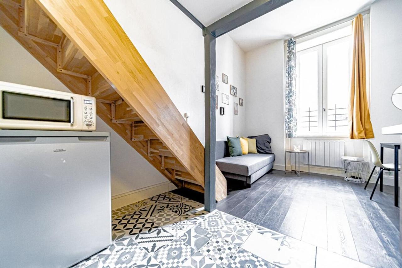 Studio Dumas-Charmant 2 Pers-Metro Valmy Apartment Lyon Bagian luar foto