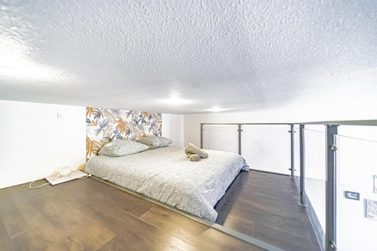 Studio Dumas-Charmant 2 Pers-Metro Valmy Apartment Lyon Bagian luar foto