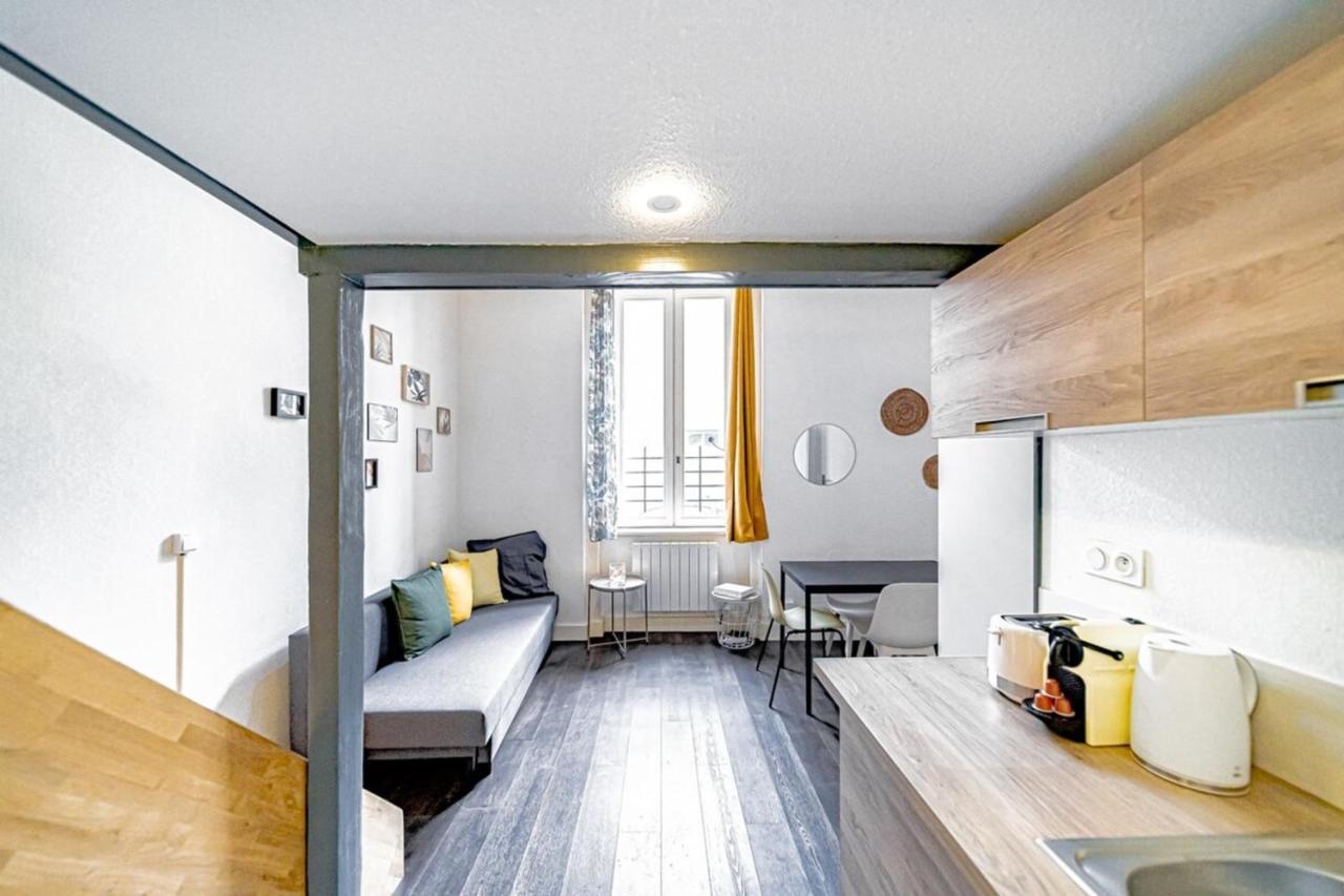 Studio Dumas-Charmant 2 Pers-Metro Valmy Apartment Lyon Bagian luar foto