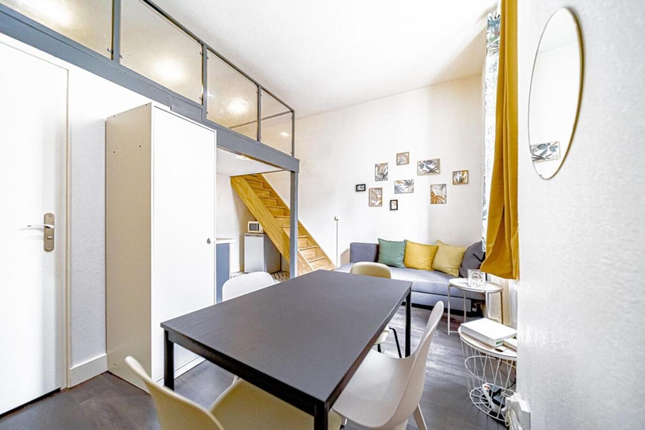 Studio Dumas-Charmant 2 Pers-Metro Valmy Apartment Lyon Bagian luar foto